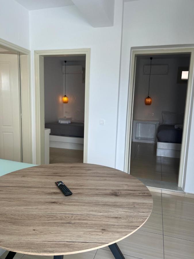 Blackrock Suites Karterádos Eksteriør bilde